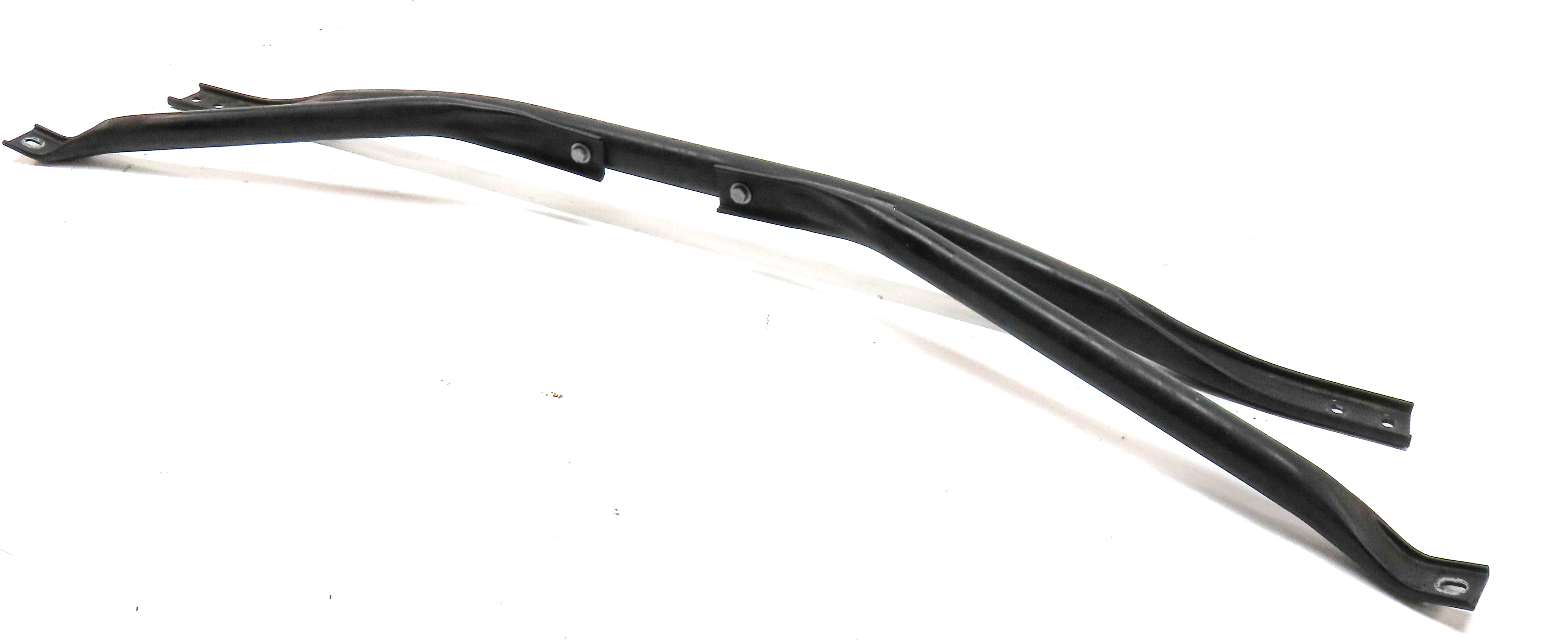 2016 PORSCHE MACAN (95B) FRONT RADIATOR COWL REINFORCEMENT BRACE BAR — exact item pictured
